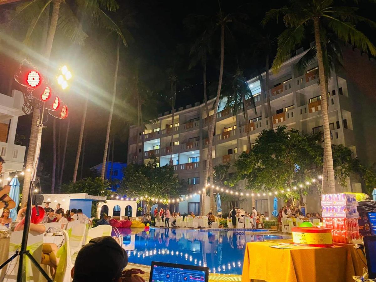 Ocean Place Mui Ne Resort Экстерьер фото
